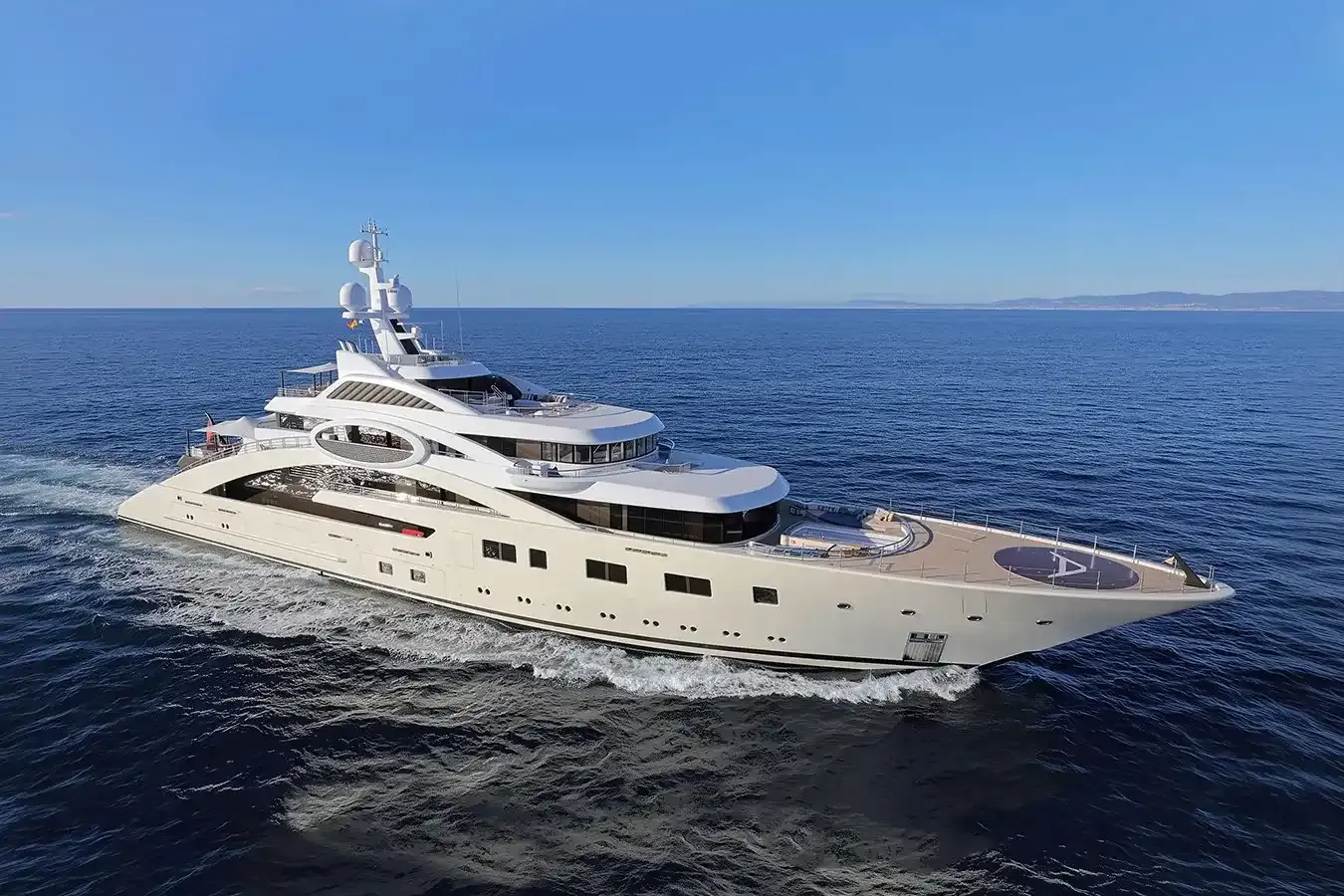 Eye 285 ft yacht (87m) Lürssen yachts off market. The best new and used boats. One of twelve superyachts.