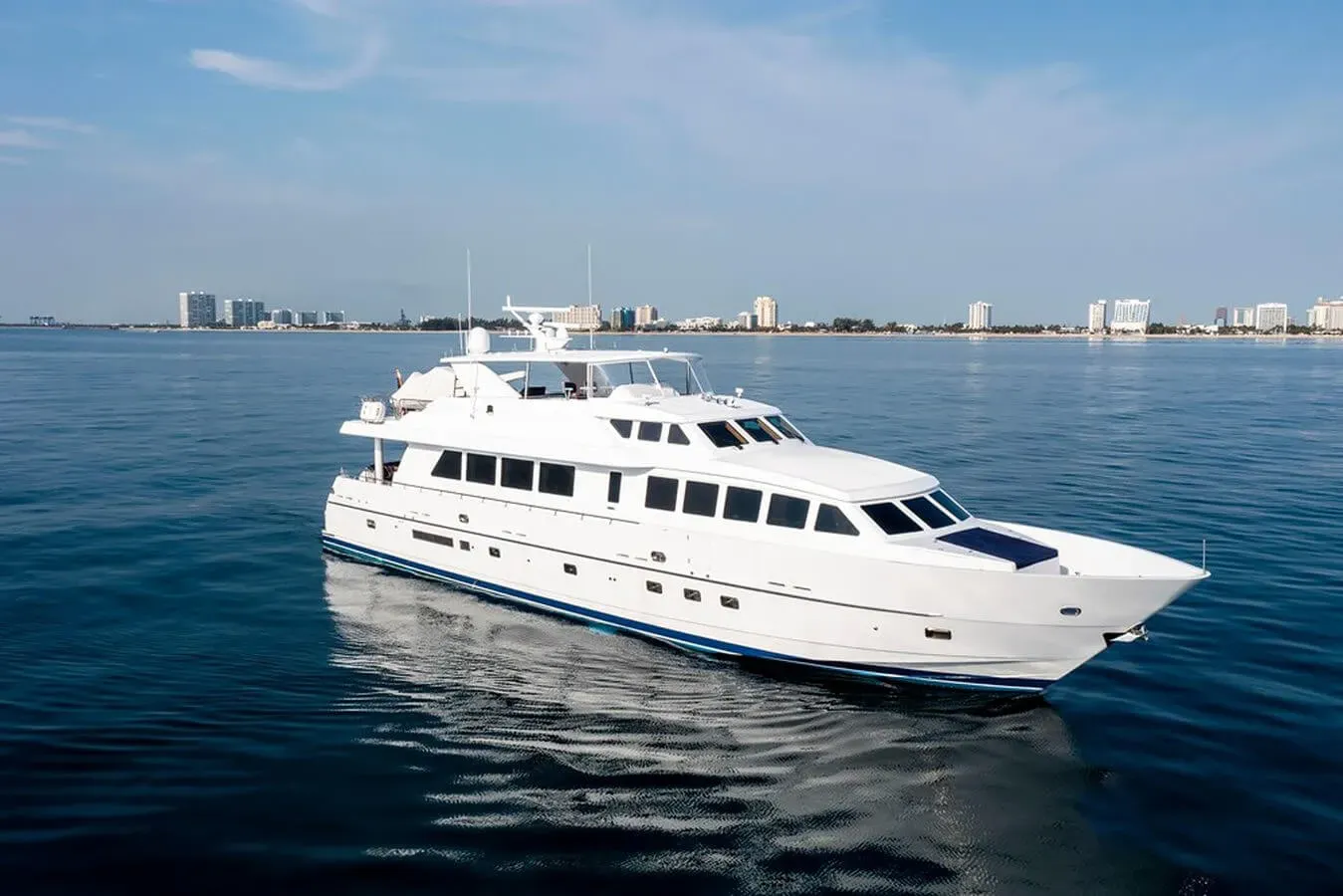 Fly Boys yacht, a 95 ft Hargrave luxury superyacht underway, 28.96 meters, built in 2002, 2015.