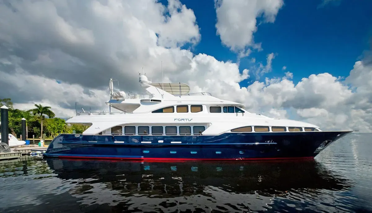 Fortis yacht, a 114 ft Benetti luxury superyacht underway, 34.95 meters, built in 2003.