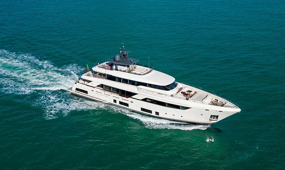 Frangelo yacht, a 121 ft Custom Line luxury superyacht underway, 37.04 meters, built in 2019.