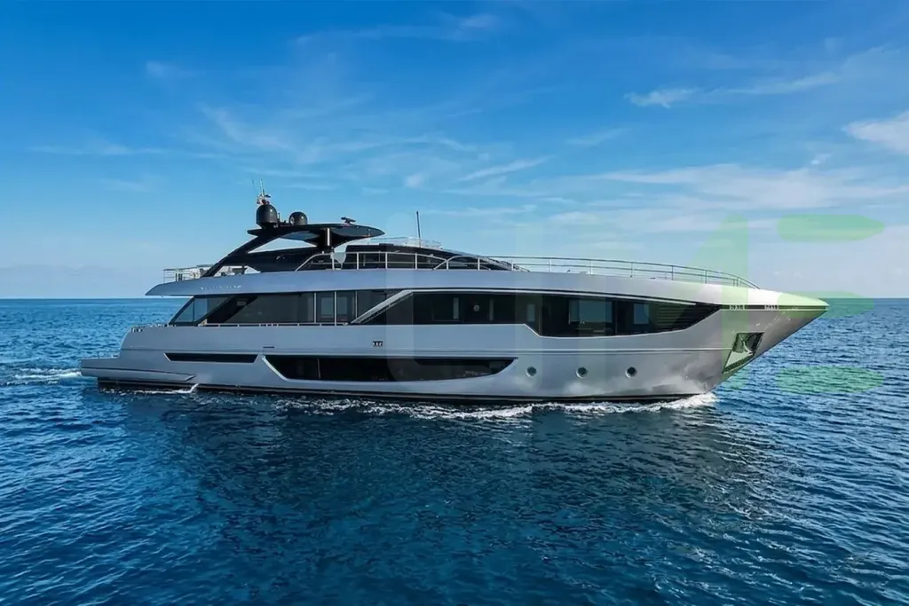 White GIO4 yacht for charter and price offered for rent by LIME Yachts and Brokerage located in Fort Lauderdale Florida.