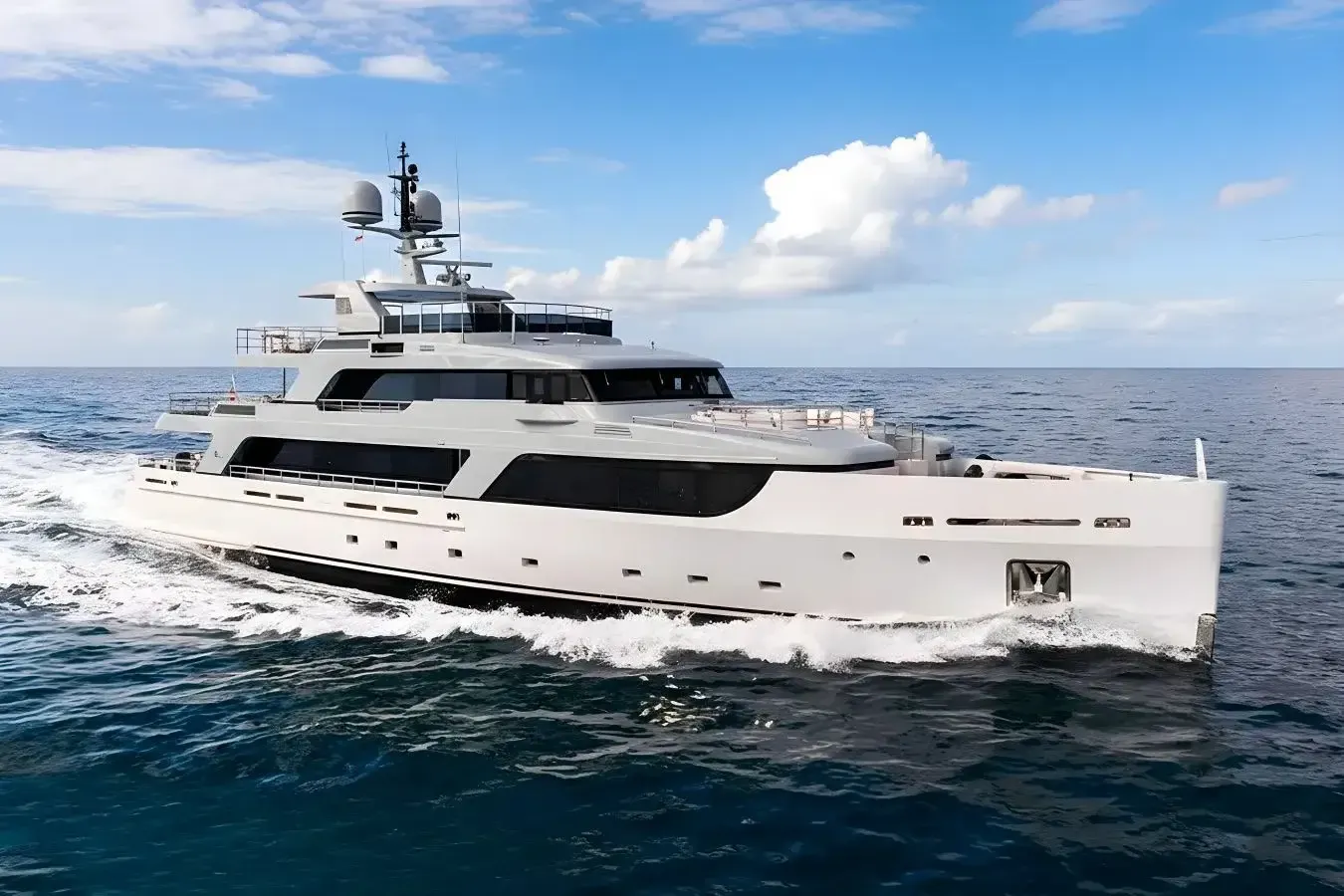 Gioia yacht, a 141 ft Codecasa luxury superyacht underway, 43 meters, built in 2024.