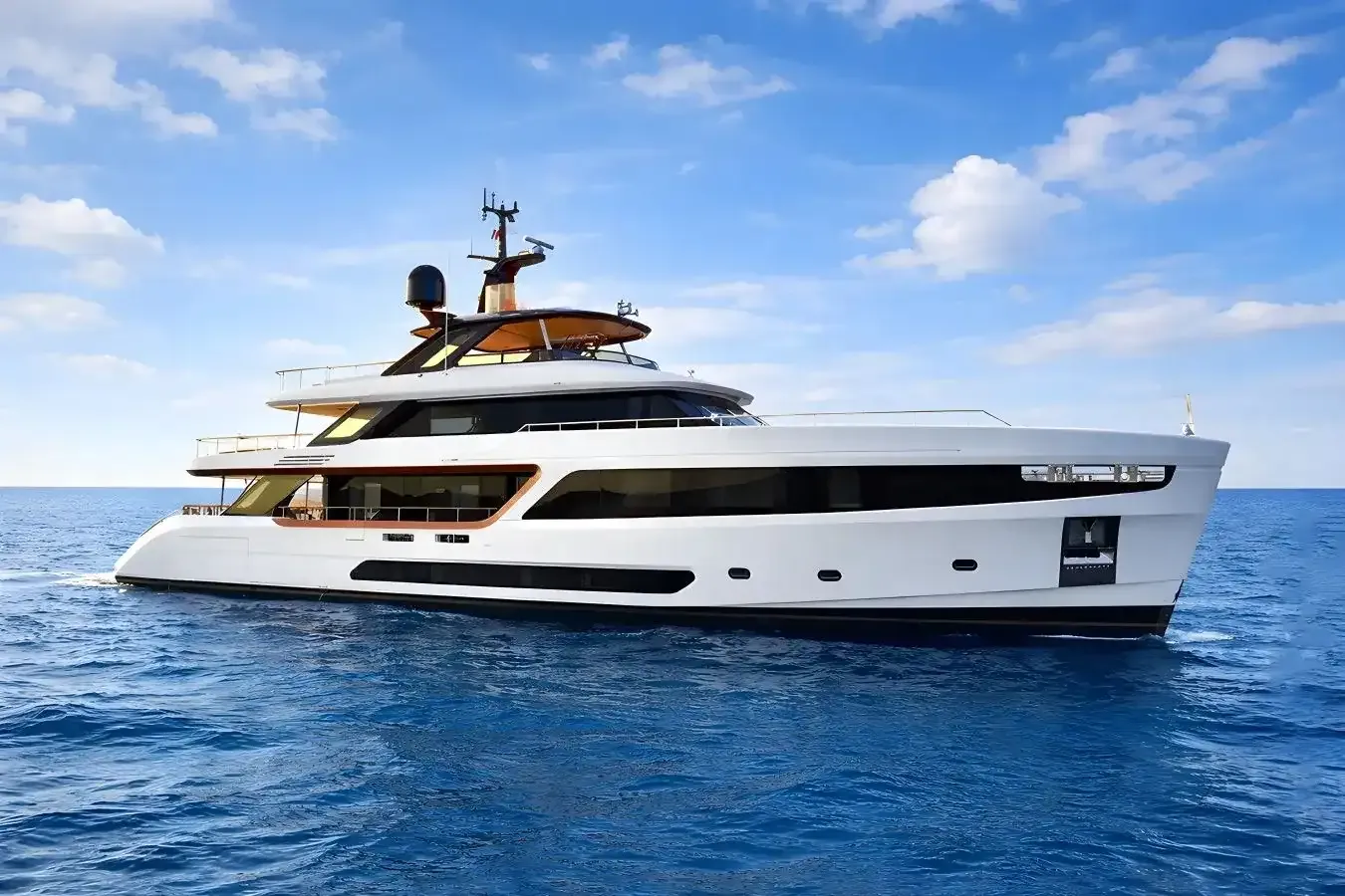 Hayat yacht, a 120 ft Benetti luxury superyacht underway, 36.8 meters, built in 2022.