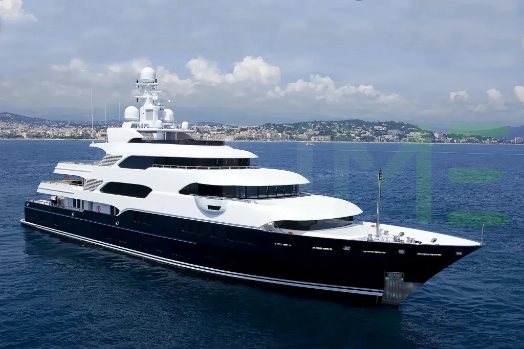 White Horizons III yacht - 2026 guide with the owner of the world's 372nd largest yacht, the 75th largest yacht built by superyacht builder Lürssen, based in Germany.