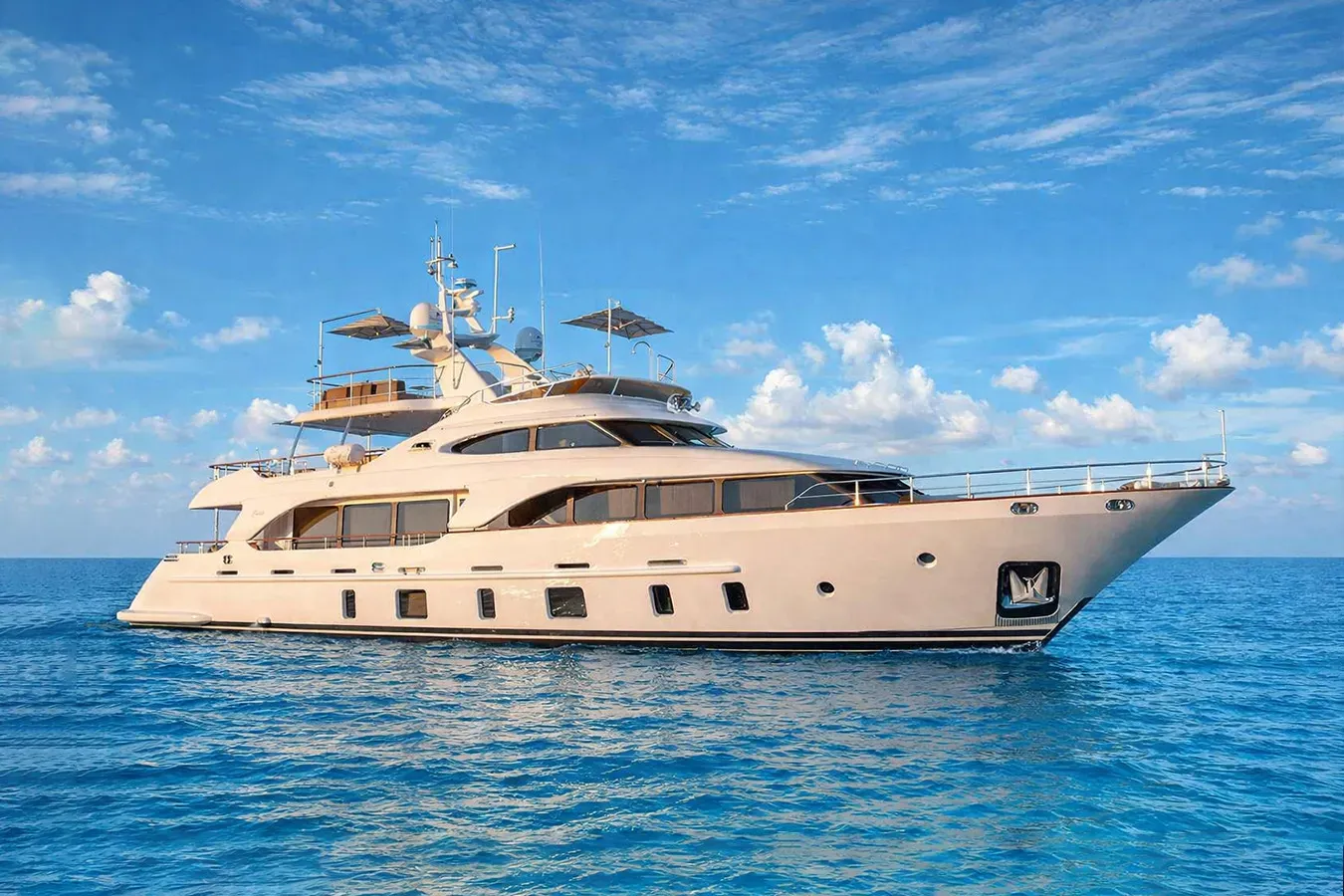 Indiaboo yacht, a 104 ft Benetti Yachts luxury superyacht underway, 31.75 meters, built in 2011.