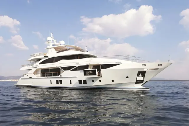 Inspiration yacht, a 125 ft Benetti luxury superyacht underway, 38.1 meters, built in 2017.