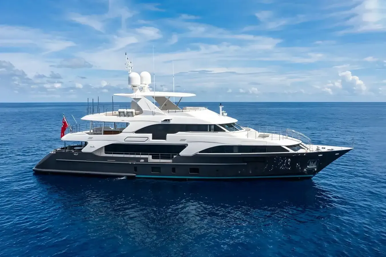 Ithaka yacht, a 121 ft Benetti Yachts luxury superyacht underway, 36.9 meters, built in 2016.