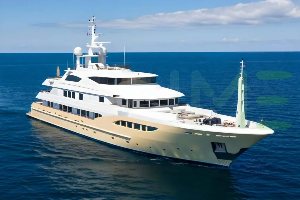 White Jade 959 yacht - 2026 guide with the owner of the world's 1050th largest yacht, the 1st largest yacht built by superyacht builder Jade Yachts, based in Taiwan.