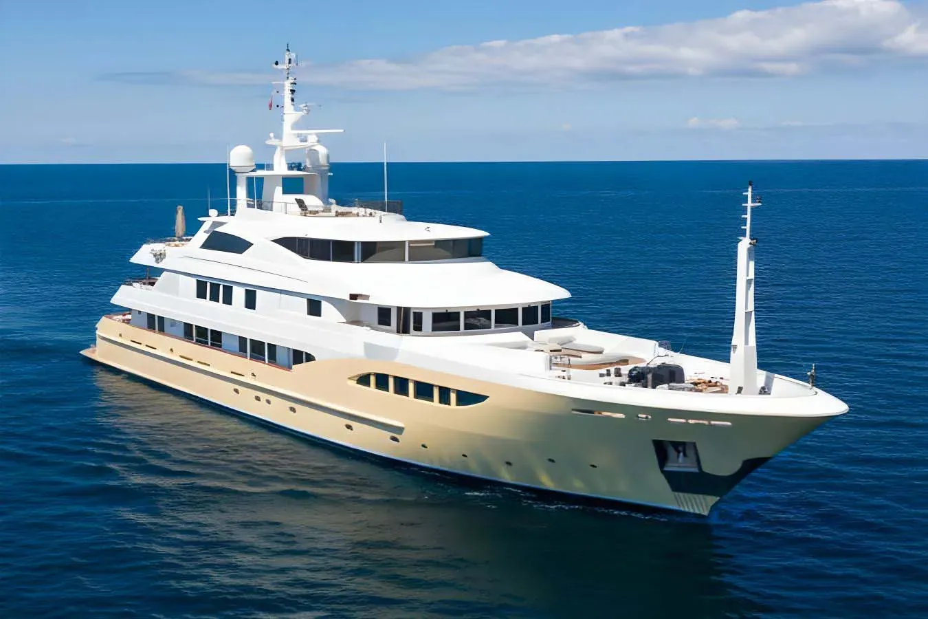 Jade 959 169 ft yacht (52m) Jade Yachts for sale. Price, plans, specifications, builder. One of twelve top luxury yachts.