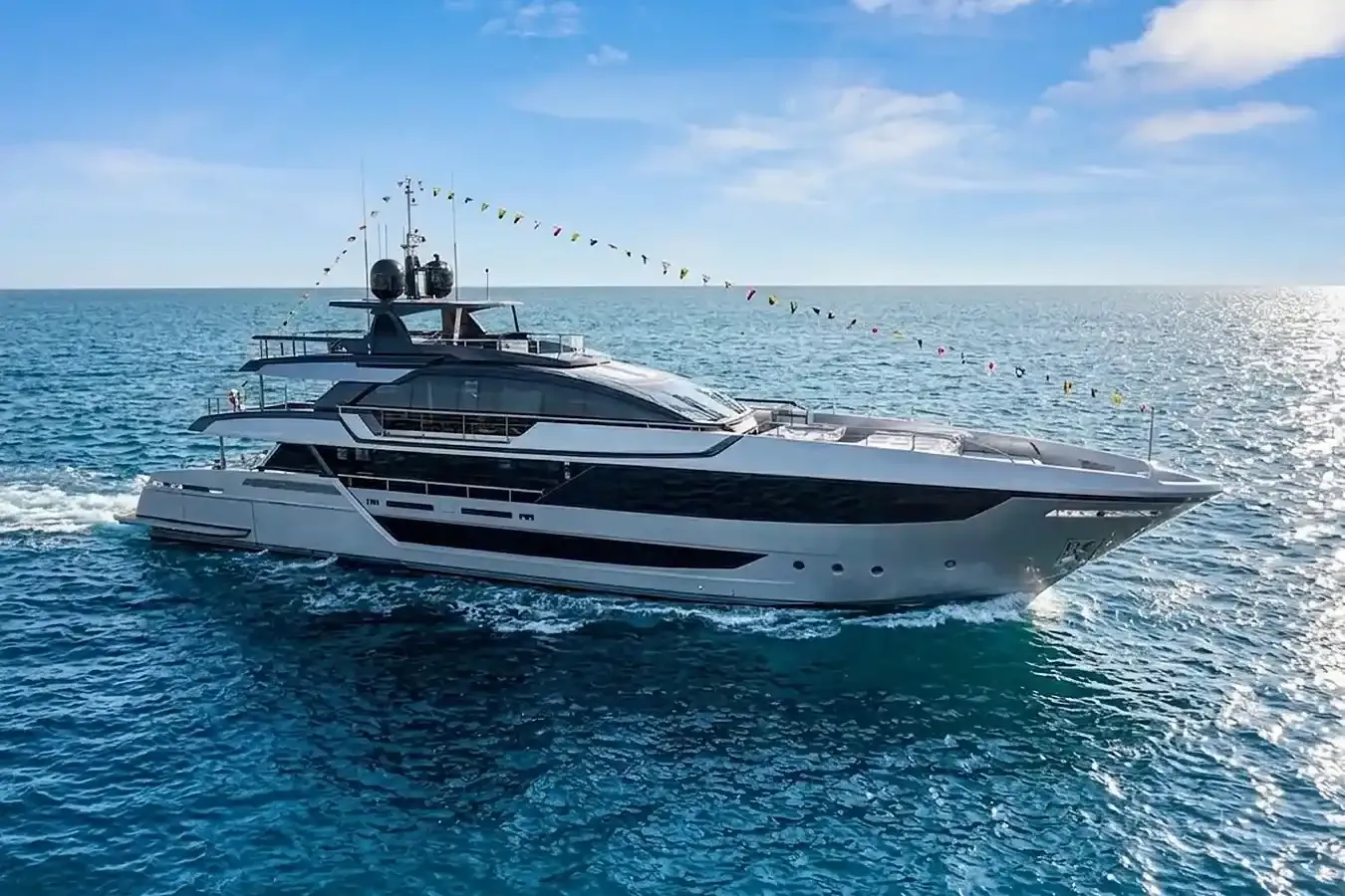 Janus Navem yacht, a 131 ft Riva luxury superyacht underway, 40.08 meters, built in 2022.