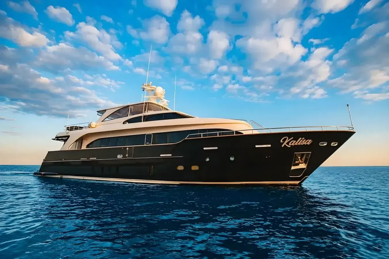 Kalisa yacht, a 92 ft Benetti luxury superyacht underway, 28.3 meters, built in 2009.