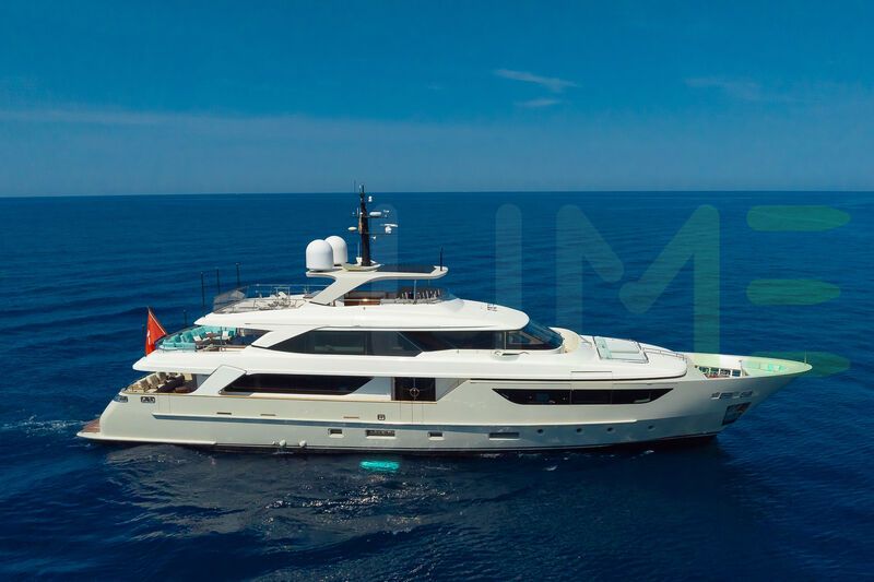 White Kia Ora yacht - 124' (37m) Sanlorenzo offered by LIME Yachts and Brokerage of Ft Lauderdale, Florida.