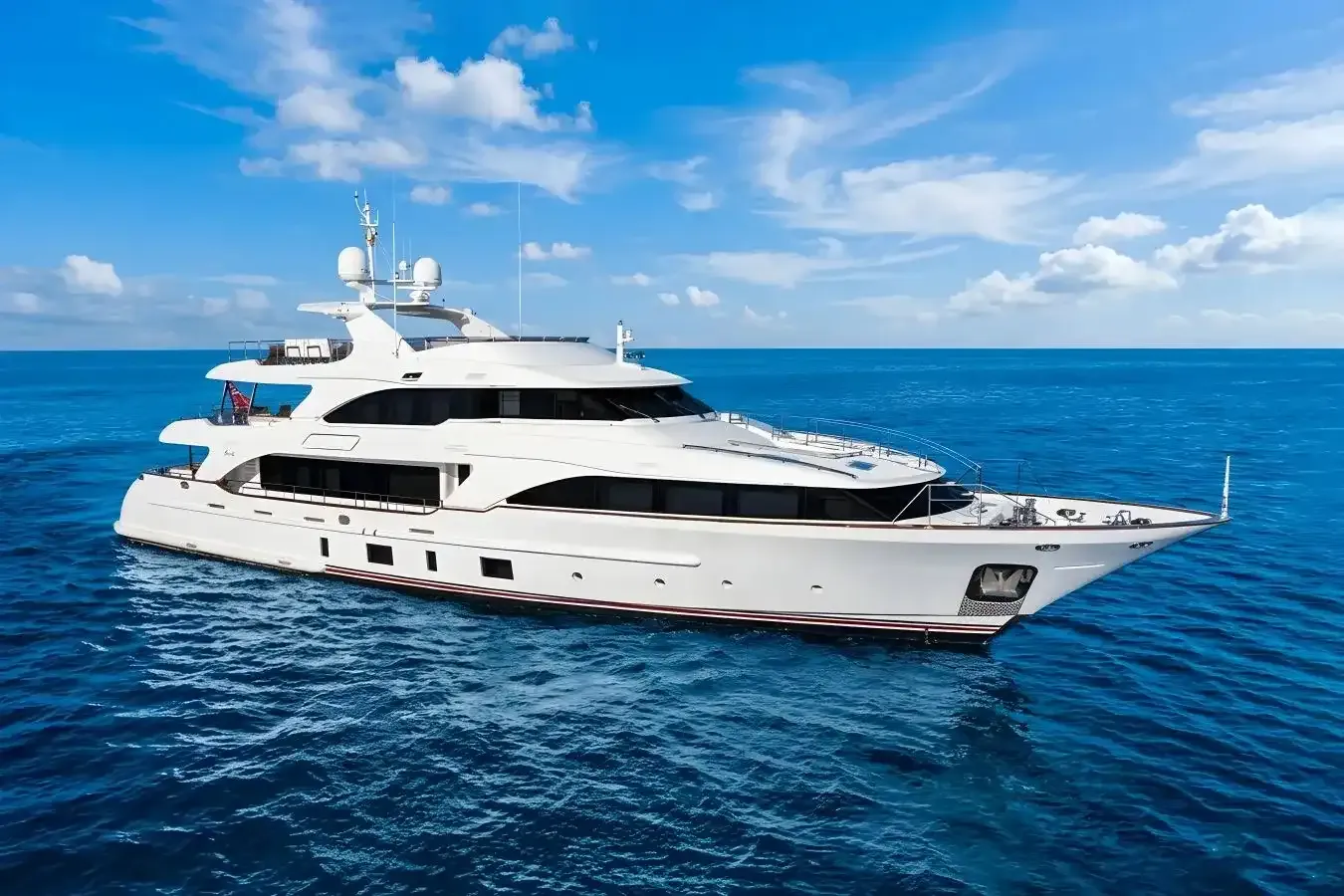 Lady Lilian yacht, a 121 ft Benetti Yachts luxury superyacht underway, 36.9 meters, built in 2017.