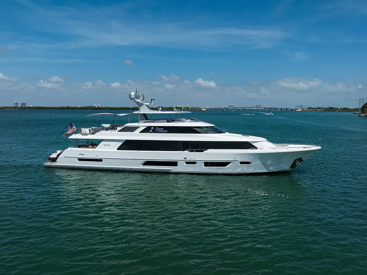 Latitudes yacht, a 112 ft Westport luxury superyacht underway, 34.14 meters, built in 2017.