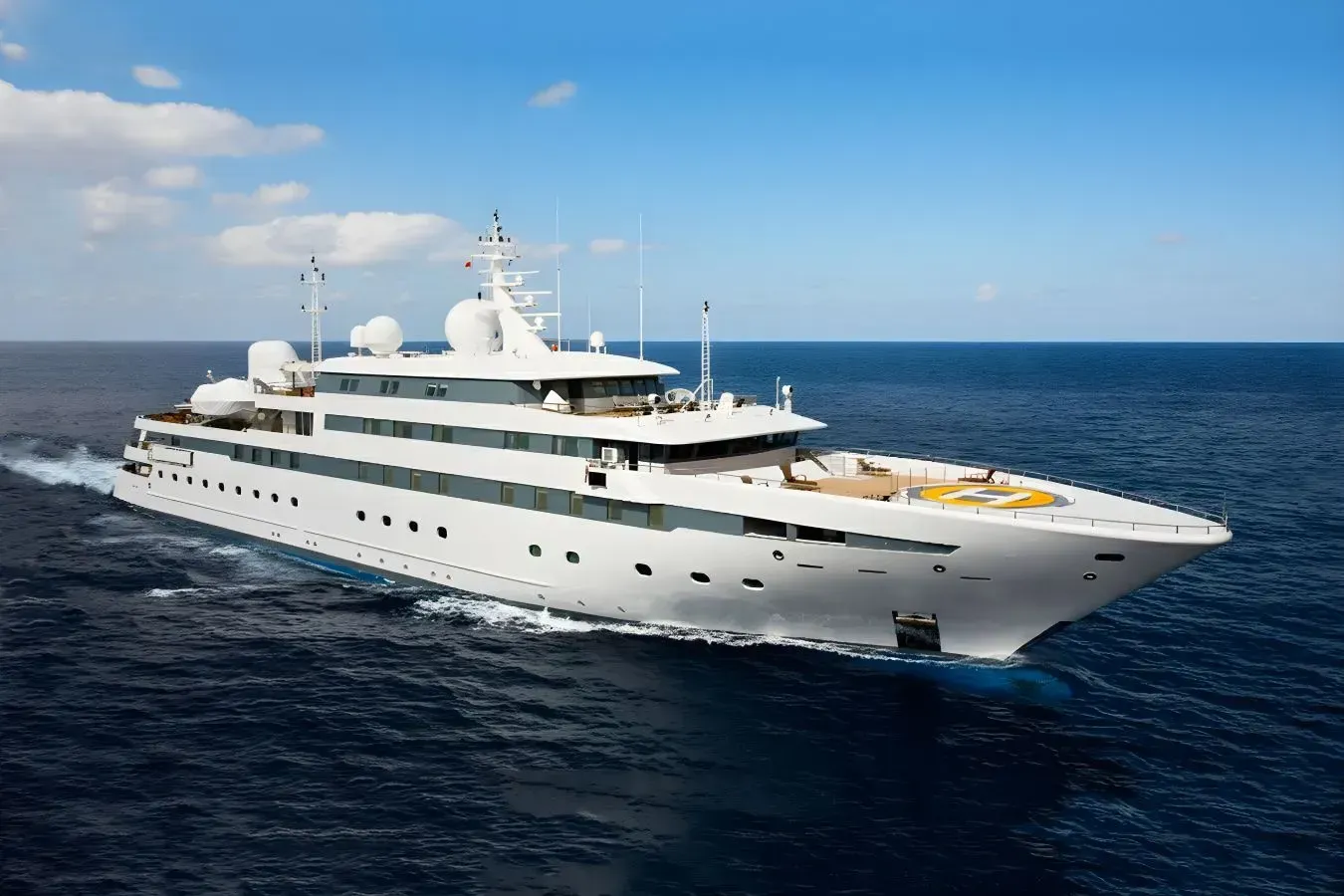 Lauren L yacht, a 295 ft Cassens-Werft luxury superyacht underway, 90 meters, built in 2002, 2008.