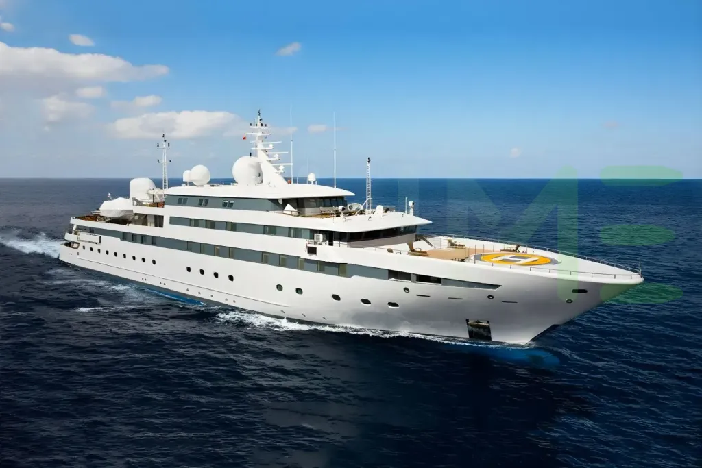 White Lauren L yacht - 2026 guide with the owner of the world's 146th largest yacht, the 1st largest yacht built by superyacht builder Cassens-Werft, based in Germany.