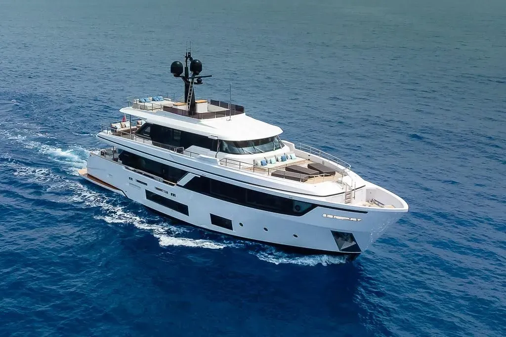 Lavan yacht, a 93 ft Custom Line luxury superyacht underway, 28.43 meters, built in 2022.