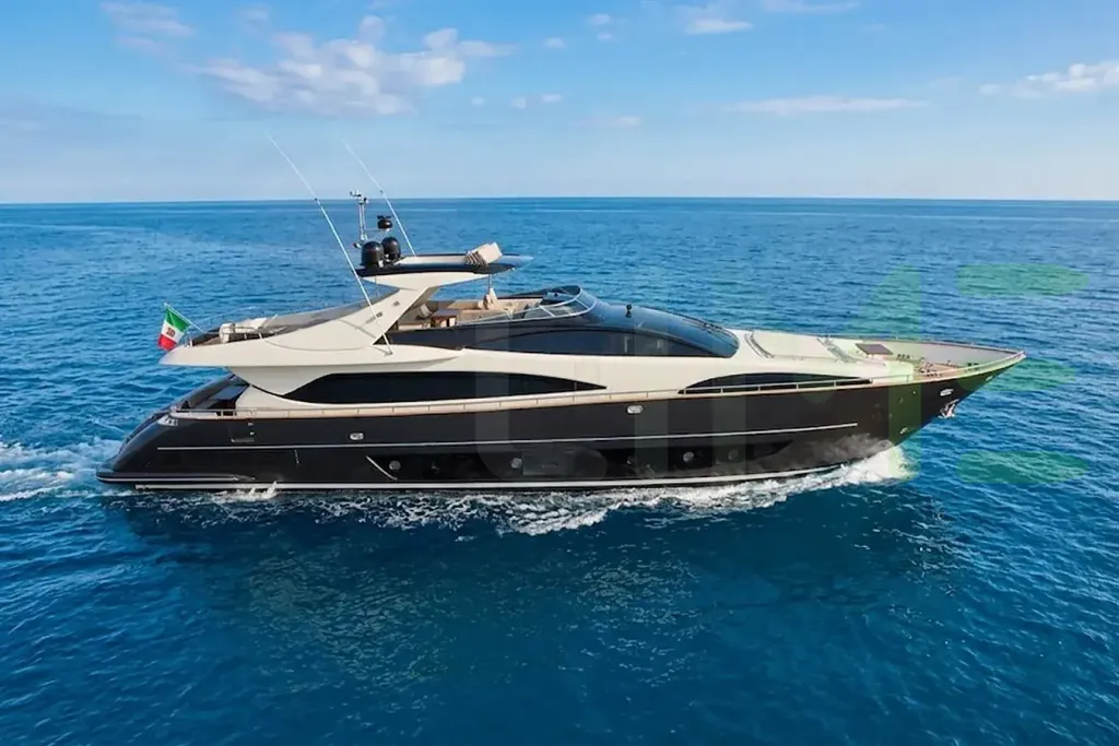White Leopolda yacht - 2026 guide with the owner of the world's 8445th largest yacht, the 153rd largest yacht built by superyacht builder Riva, based in Italy.