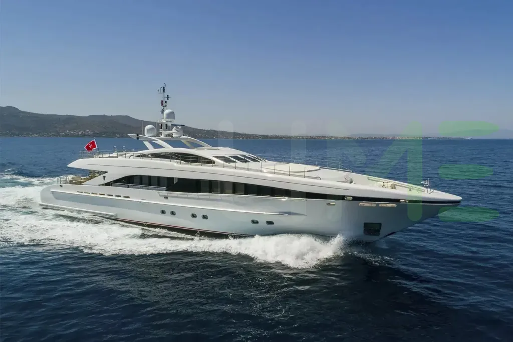 White L'Equinox yacht - 2026 guide with the owner of the world's 3305th largest yacht, the 106th largest yacht built by superyacht builder Heesen, based in Netherlands.