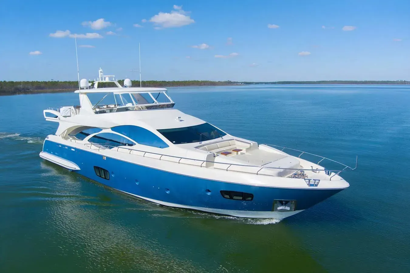 Liberty Blue yacht, a 98 ft Azimut luxury superyacht underway, 29.87 meters, built in 2013.
