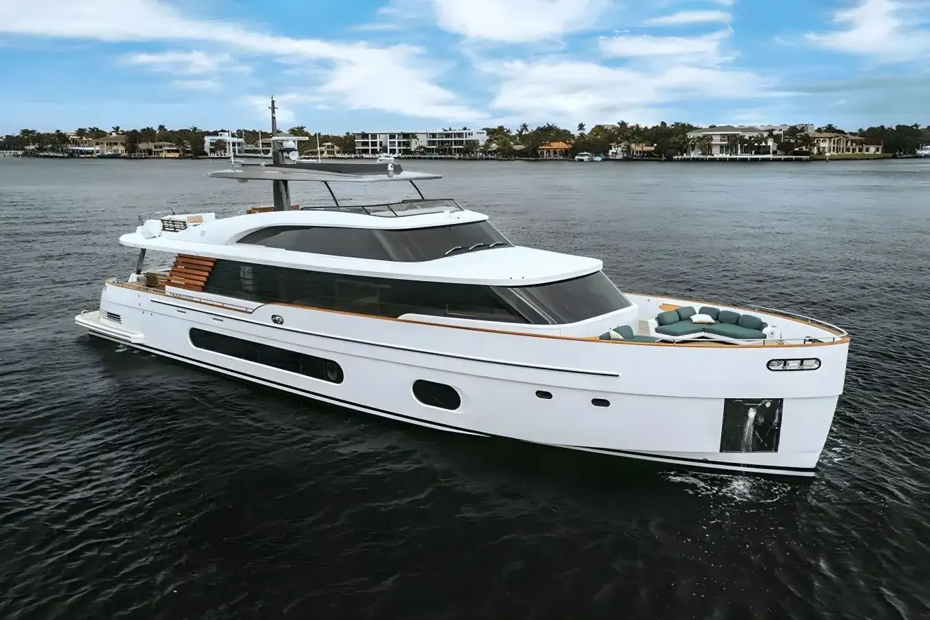 Life yacht, a 82 ft Azimut luxury superyacht underway, 25.2 meters, built in 2022.