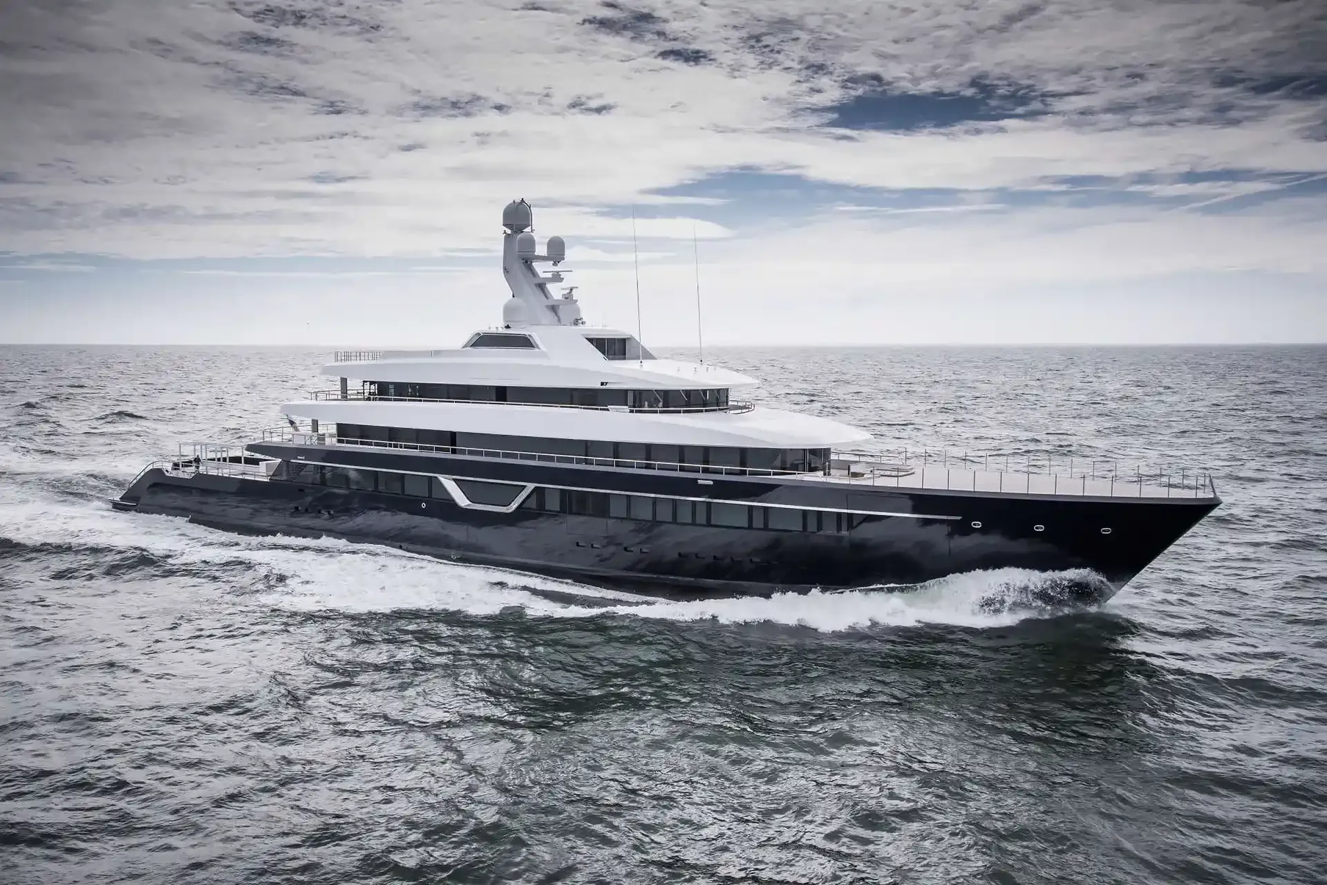 Lonian yacht, a 285 ft Feadship luxury superyacht underway, 87 meters, built in 2018, 2024.