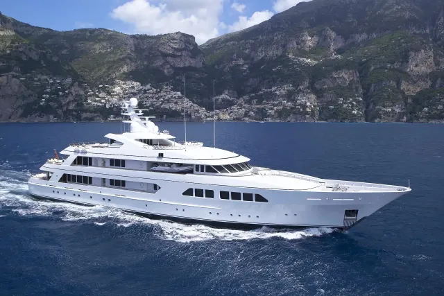 Majestic yacht, a 200 ft Feadship luxury superyacht underway, 61.2 meters, built in 2007.