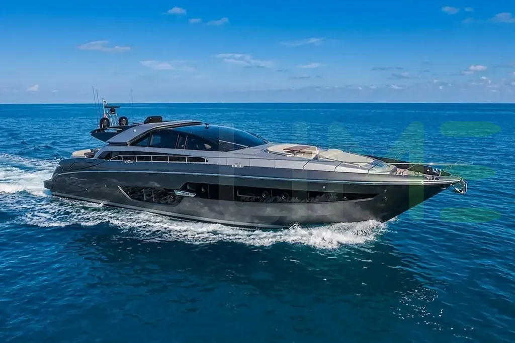 White Mary's Pick yacht - 2026 guide with the owner of the world's 9860th largest yacht, the 204th largest yacht built by superyacht builder Riva, based in Italy.