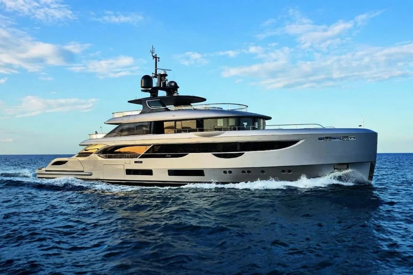 Mia 2 yacht, a 133 ft Benetti Yachts luxury superyacht underway, 40.8 meters, built in 2023.