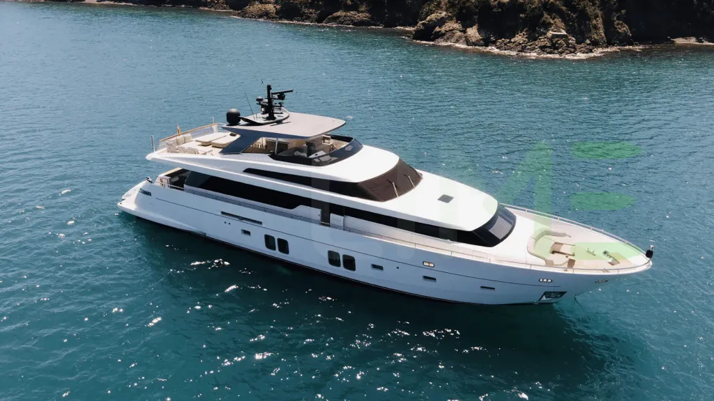 White Muma yacht for charter and price offered for rent by LIME Yachts and Brokerage located in Fort Lauderdale Florida.