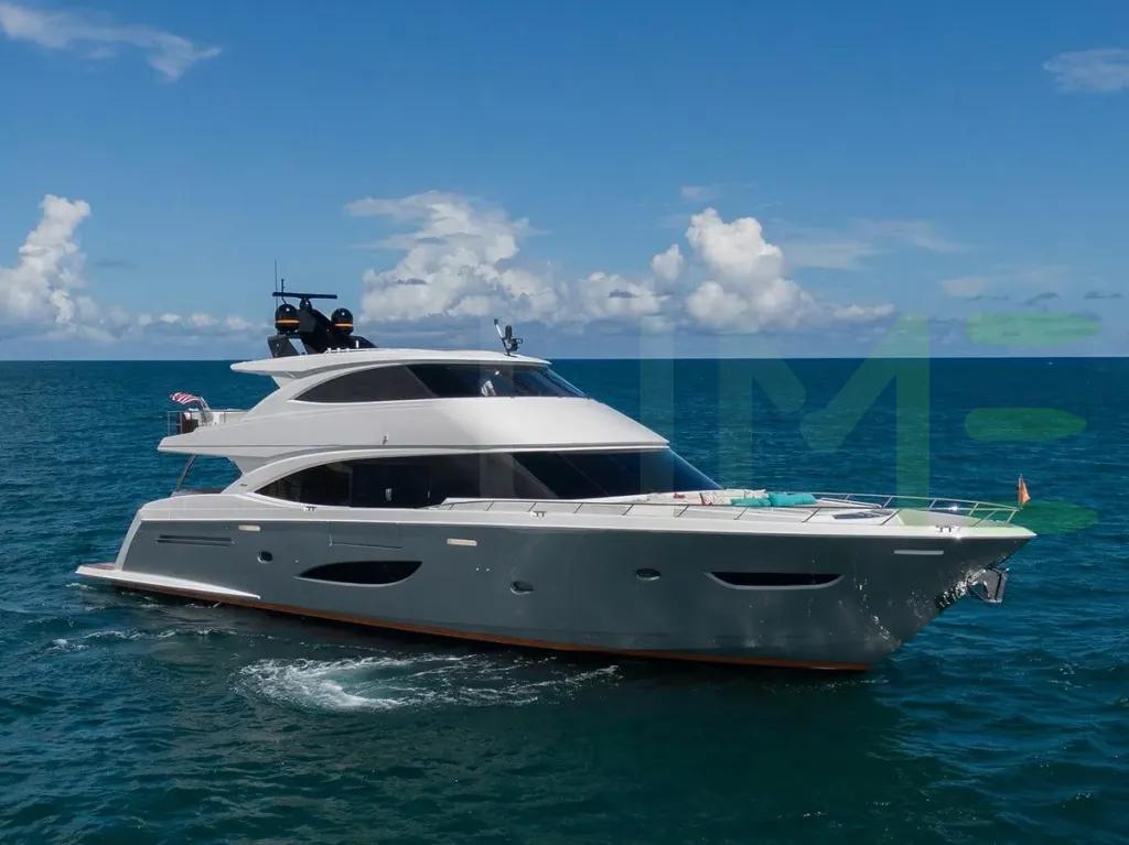 White Obsession yacht - 2026 guide with the owner of the world's 8226th largest yacht, the 1st largest yacht built by superyacht builder Viking, based in United States.