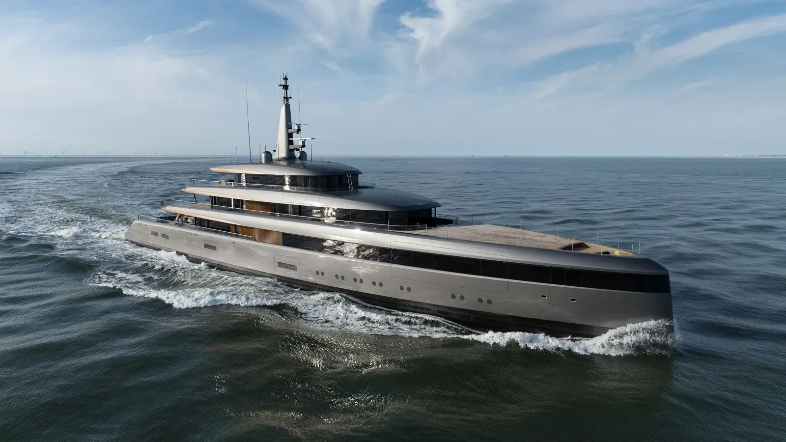 Obsidian yacht, a 276 ft Feadship luxury superyacht underway, 84.2 meters, built in 2023.
