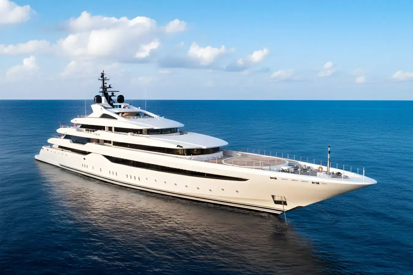 O'Pari yacht, a 311 ft Golden luxury superyacht underway, 95 meters, built in 2020, 2025.