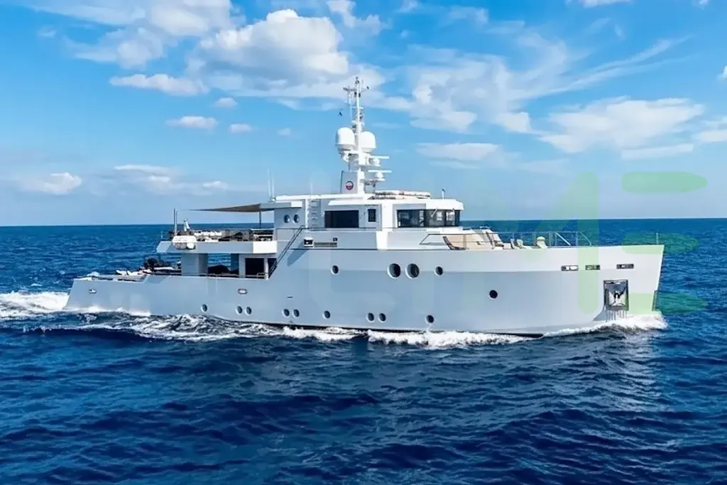 White Preference 19 yacht for charter and price, located in Mediterranean; Croatia; France; Italy; Monaco; Montenegro; Please enquire; . offered for rent by LIME Yachts and Brokerage located in Fort Lauderdale Florida.
