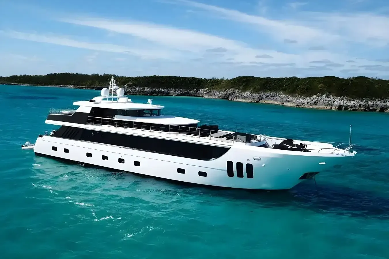 Privilege yacht, a 107 ft WHS luxury superyacht underway, 32.9 meters, built in 2010, 2023.