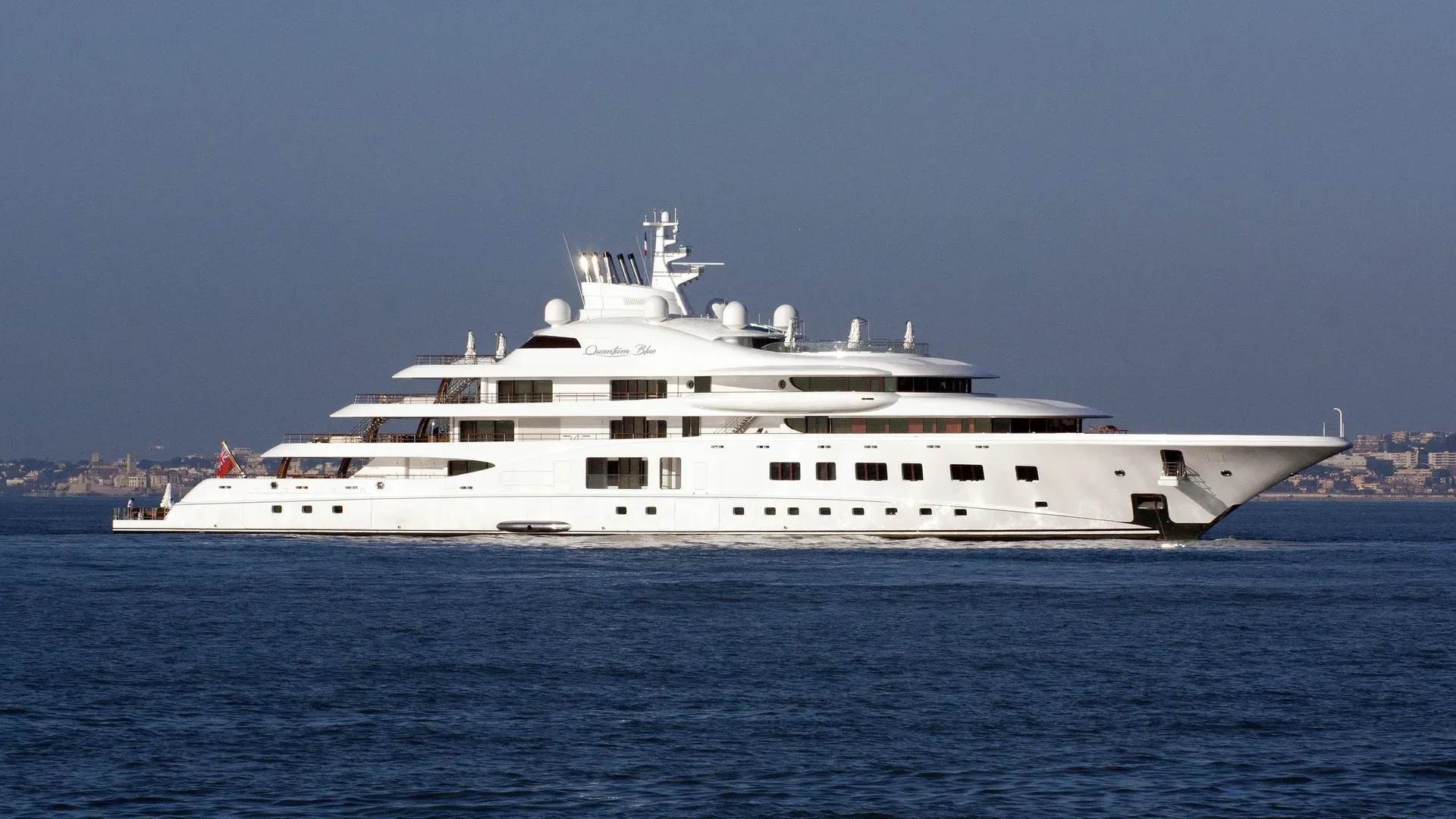 Quantum Blue yacht, a 341 ft Lürssen luxury superyacht underway, 104 meters, built in 2014.