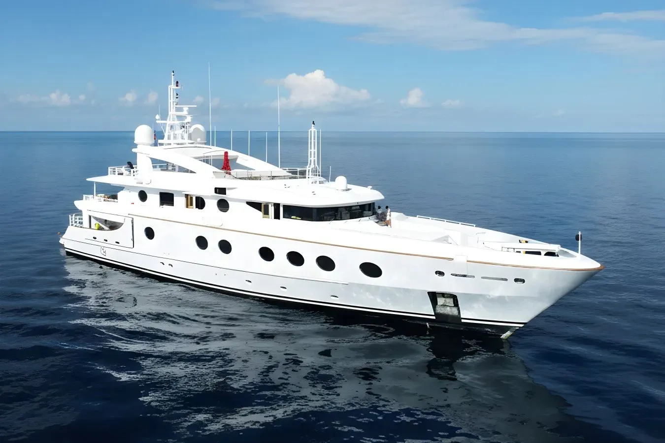 Queen Aida yacht, a 163 ft Benetti luxury superyacht underway, 49.9 meters, built in 2002.