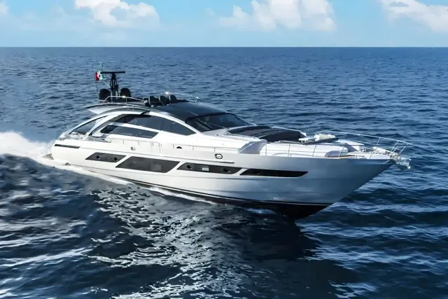 Queen B Sport yacht, a 92 ft Pershing luxury superyacht underway, 28.1 meters, built in 2020.