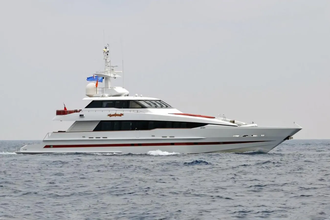 Red Sapphire I yacht, a 128 ft Heesen luxury superyacht underway, 39.1 meters, built in 1999.