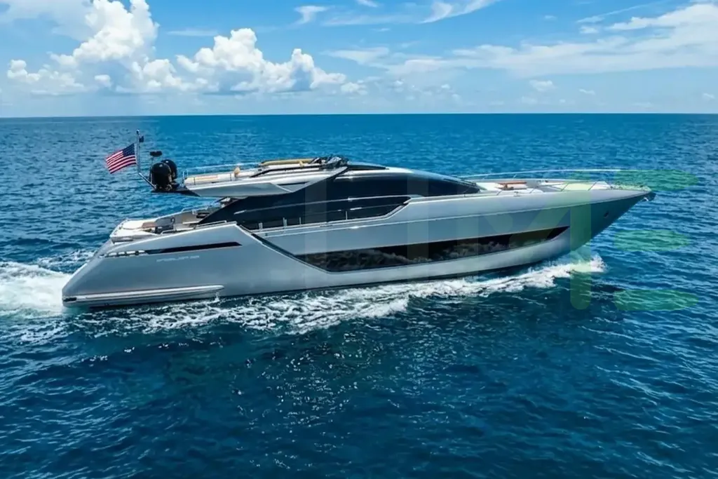 White Red yacht - 2026 guide with the owner of the world's 9750th largest yacht, the 164th largest yacht built by superyacht builder Riva, based in Italy.