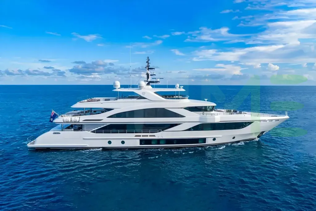 White Rising Dawn yacht - 2026 guide with the owner of the world's 2080th largest yacht, the 10th largest yacht built by superyacht builder Gulf Craft, based in United Arab Emirates.