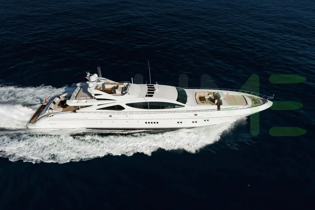 White Royale X yacht - 2026 guide with the owner of the world's 1213th largest yacht, the 10th largest yacht built by superyacht builder Mangusta Yachts, based in Italy.