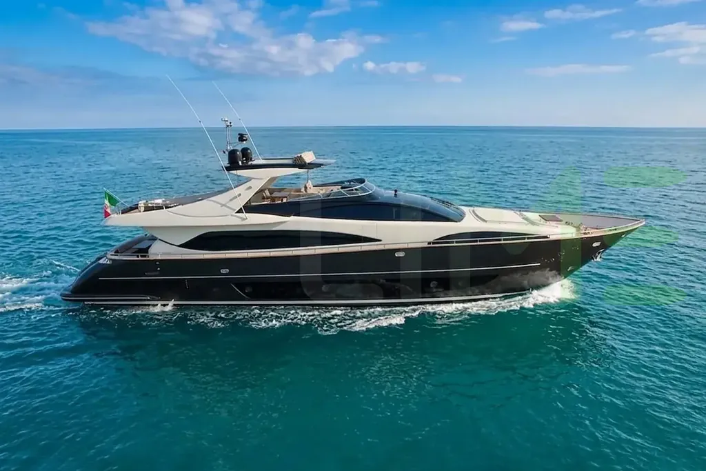 White Ruff One II yacht - 2026 guide with the owner of the world's 8445th largest yacht, the 153rd largest yacht built by superyacht builder Riva, based in Italy.