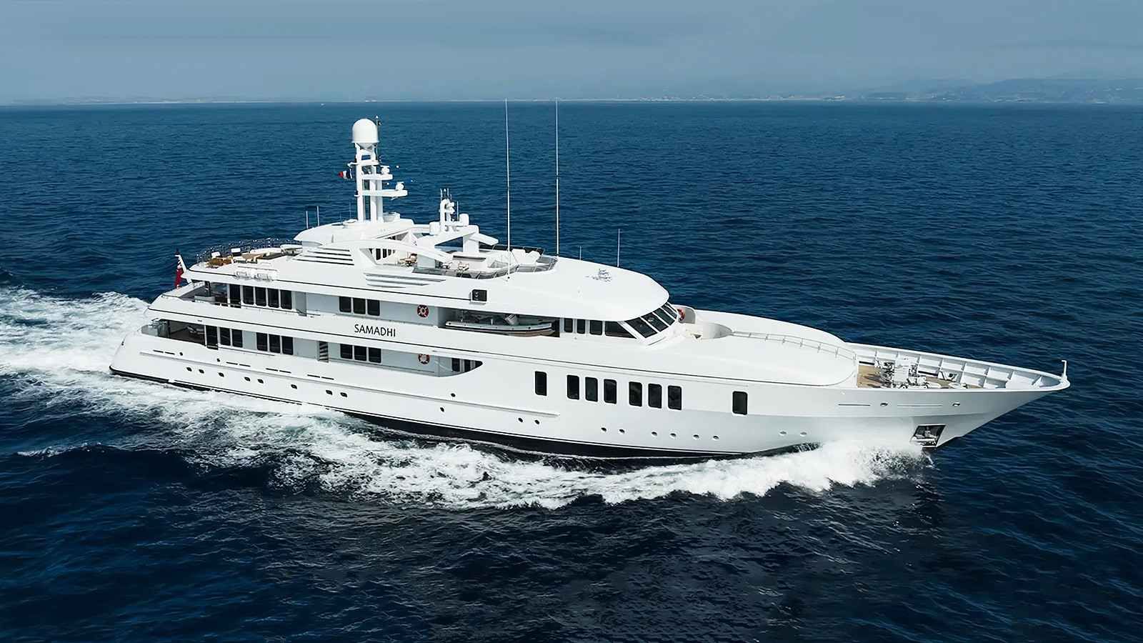Samadhi yacht, a 200 ft Feadship luxury superyacht underway, 60.96 meters, built in 2006, 2026.