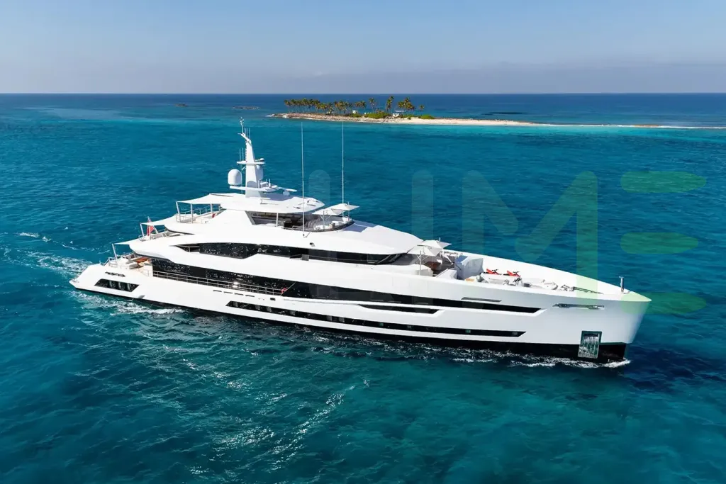 White Santosha yacht - 2026 guide with the owner of the world's 742nd largest yacht, the 8th largest yacht built by superyacht builder Heesen, based in Netherlands.