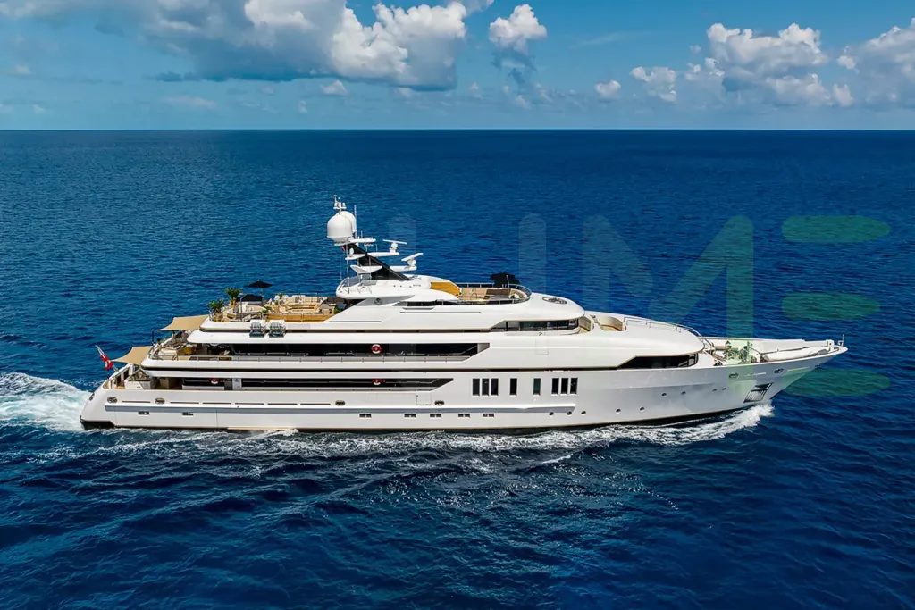 White Sealion yacht - 2026 guide with the owner of the world's 532nd largest yacht, the 3rd largest yacht built by superyacht builder VSY, based in Italy.