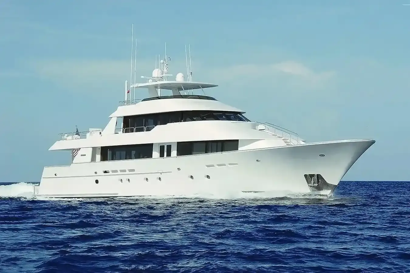 Serengeti yacht, a 130 ft Westport luxury superyacht underway, 39.62 meters, built in 2002, 2022.