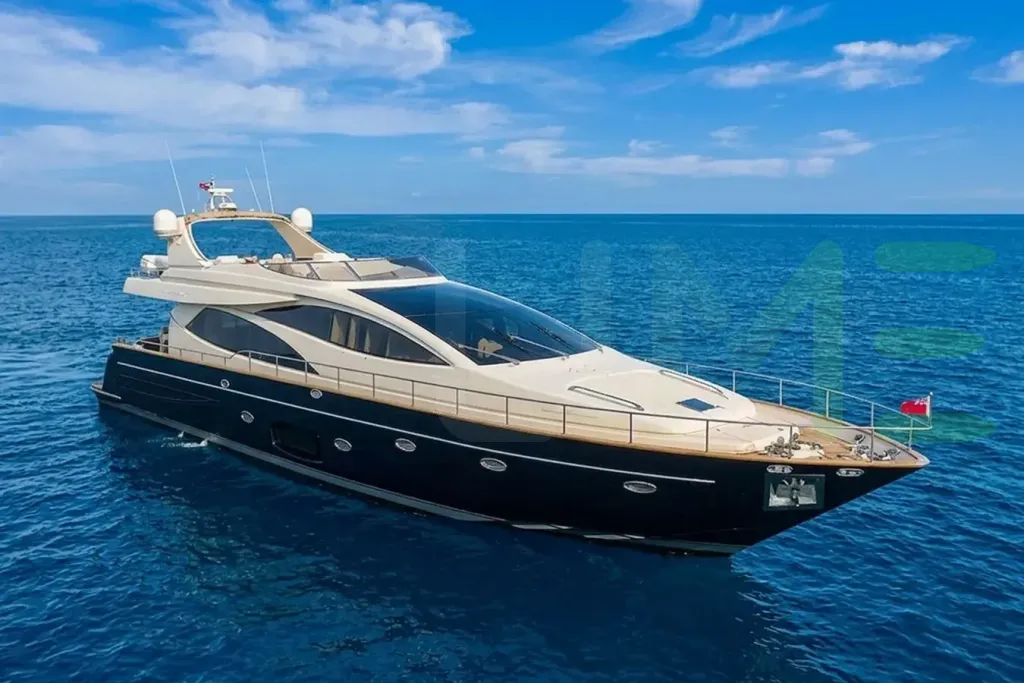 White Shalimar yacht - 2026 guide with the owner of the world's 11149th largest yacht, the 270th largest yacht built by superyacht builder Riva, based in Italy.