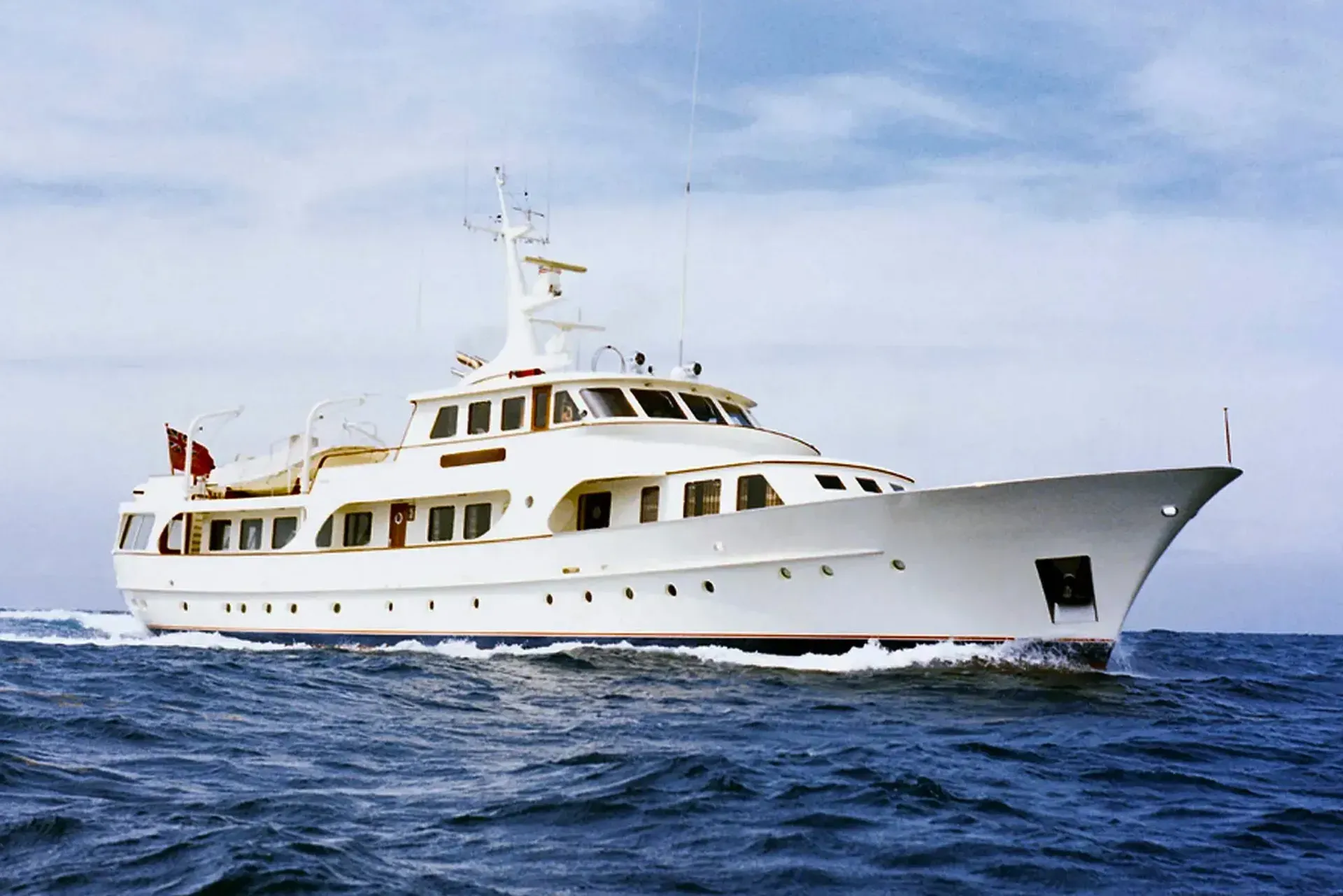 Shalimar II yacht, a 125 ft Feadship luxury superyacht underway, 38.35 meters, built in 1974.