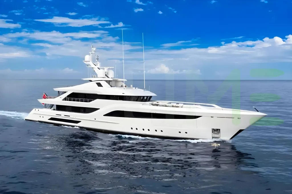 White Somnium yacht - 2026 guide with the owner of the world's 812th largest yacht, the 103rd largest yacht built by superyacht builder Feadship, based in Netherlands.